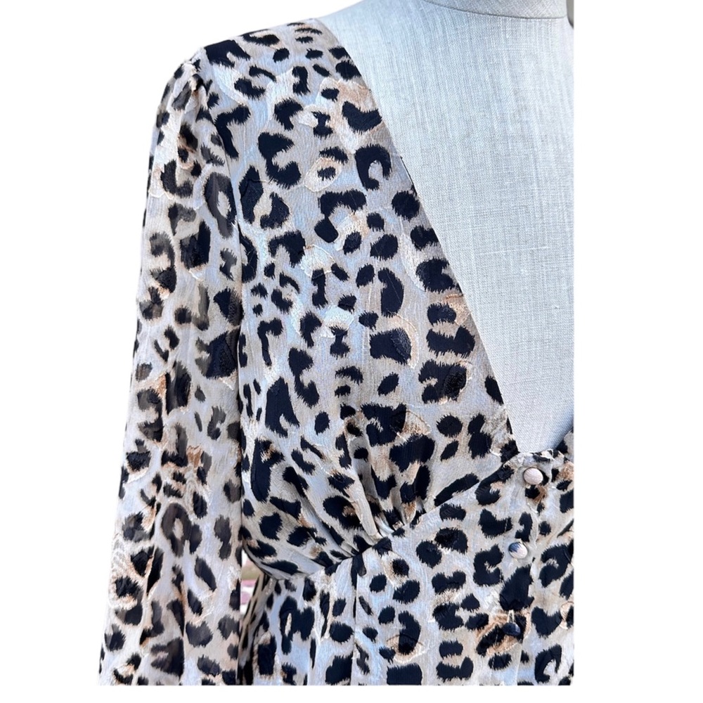 Privacy Please Julissa Button Up Leopard Print Mi… - image 5
